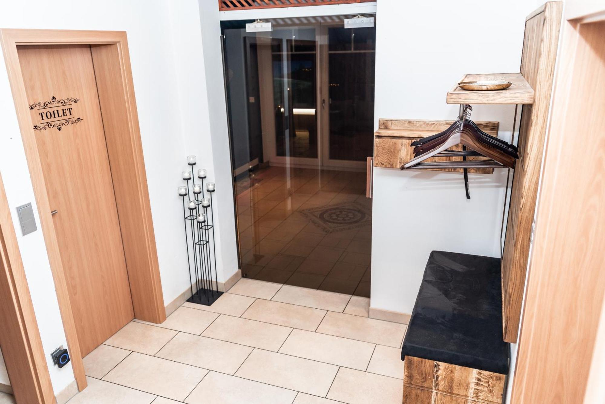 5 Sterne Centurion Ferienhaus Villa 2 Pools 86 Zoll Tv Aldersbach Bagian luar foto